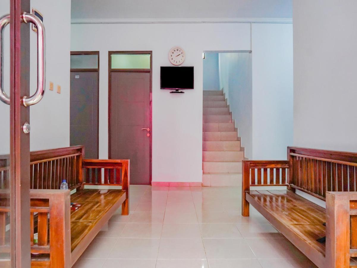 Oyo 2770 Zleepy Wisma Khazri Bogor Exteriér fotografie